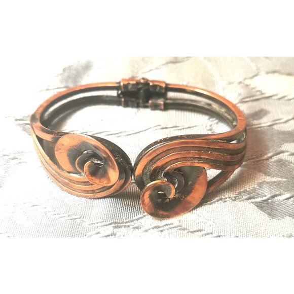 Vintage Copper Hinged Clamper Bracelet - Mid-Century Modernist Style Cuff - Picture 4 of 9